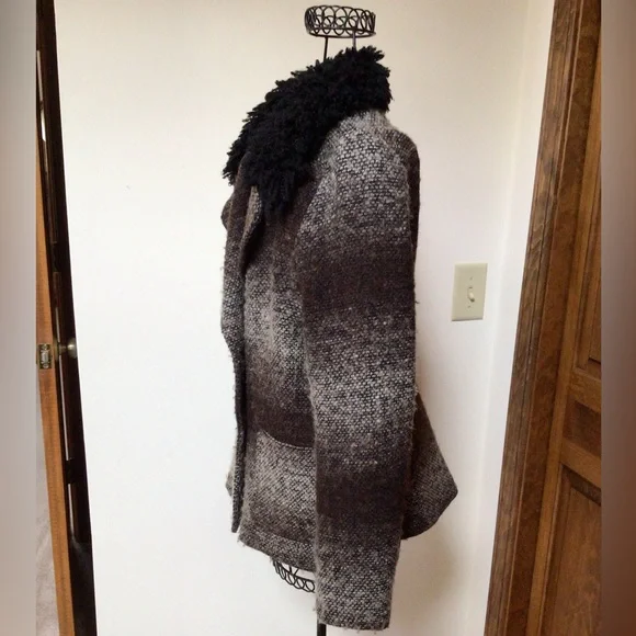 Karen Kane Wool Poly Blend Jacket Brown w Black Fringe Collar & Pockets Size XS - Picture 3 of 7